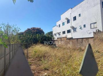 8cce935743c7e0103e88e8889bb45d67cff01344 · Terreno à venda, 432 m² por R$ 250.000,00 - Jardim América - Itumbiara/GO