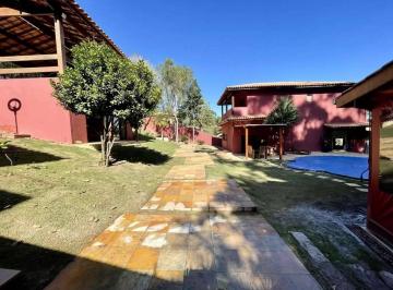 Casa de 4 quartos, Carapicuíba · Casa à venda em condomínio na Granja Viana com 4 suítes, piscina e lazer total