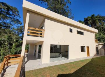 Casa · 350m² · 4 Quartos · 5 Vagas · Condomínio com 4 quartos à venda em Caraguatá - SP