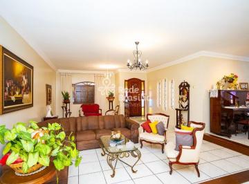 Casa · 306m² · 4 Quartos · 3 Vagas · QE 30 - Casa sobrado com 3 quartos - 1 suíte - 3 vagas - Guará II
