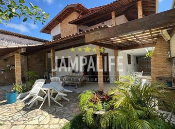 Casa · 300m² · 4 Quartos · 6 Vagas · Casa Padrão em Formosa
