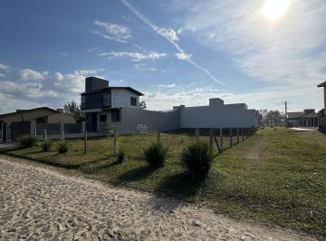 Terreno · 325m² · Terreno de Esquina Amplo em Passo de Torres – Bairro Bella Torres