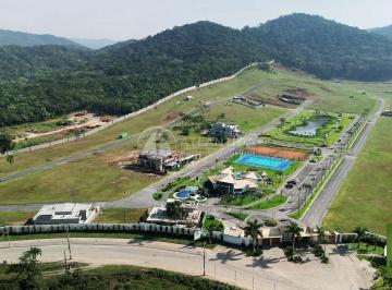 pl2-17522373254948.webp · Lote 470 m² - Condomínio Parque do Lago - Camboriú.