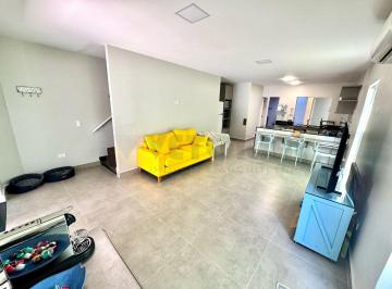 Casa de 3 quartos, Caraguatatuba · Excelente Sobrado residencial no bairro Massaguaçu em Caraguatatuba/SP