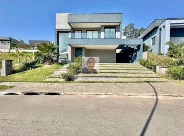 Casa · 374m² · 3 Quartos · 6 Vagas · Vende-se Casa no Cond. Vintage - Zero Km, 3 sts + 1 reversível no térreo! 