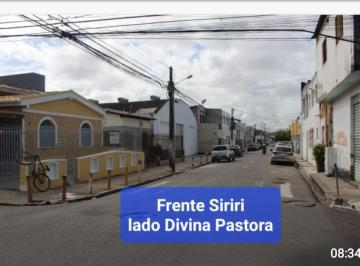Comercial de 4 quartos, Aracaju · Vendo casa comercial, 3/4, 2 salas. Vitrine. No centro Aracaju