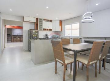 Casa · 200m² · 3 Quartos · 2 Vagas · Casa 3 quartos a venda em Votorantim