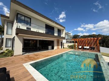 Casa · 383m² · 4 Quartos · 6 Vagas · Casa dos Sonhos na Serra da Cantareira – Mairiporã
