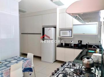 Casa · 222m² · 3 Quartos · 4 Vagas · Sobrado em  Rua Gonçalves Dias - Centro - São Bernardo do Campo/SP