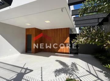 Casa · 131m² · 3 Quartos · 2 Vagas · Casa em  Rua José Correia de Aguiar - Jardim Ipanema - Maringá/PR