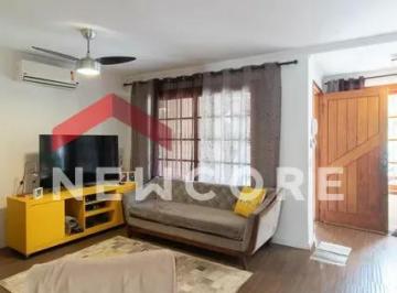 Casa · 244m² · 3 Quartos · 2 Vagas · Casa em Rua Décio Pelegrini - Ipanema - Porto Alegre/RS