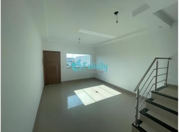 Casa · 120m² · 2 Quartos · 3 Vagas · Sobrado NOVO com 2 suítes, 3 vagas, 120m2 no Jardim Mangalot
