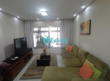 Casa · 155m² · 3 Quartos · 2 Vagas · Sobrado com 3 dorms, 1 suíte, 2 vagas, 155m2 na Vila Jaguara
