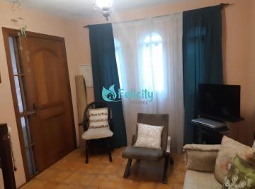 Casa · 250m² · 2 Quartos · 2 Vagas · Sobrado com 2 dorms, 2 vagas, 250m2 na Vila Boaçava