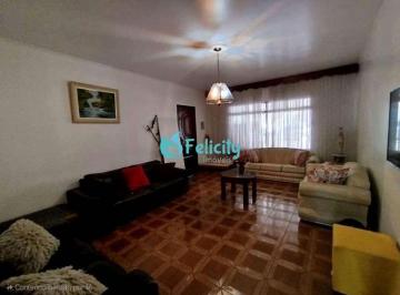 Casa · 196m² · 3 Quartos · 2 Vagas · Sobrado com 3 dorms, 1 suíte, 2 vagas, 196m2 no Parque Maria Domitila