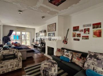 Casa · 271m² · 4 Quartos · 3 Vagas · Condomínio de casas Vila Franz Schubert no Miolo do Jardim Prudência