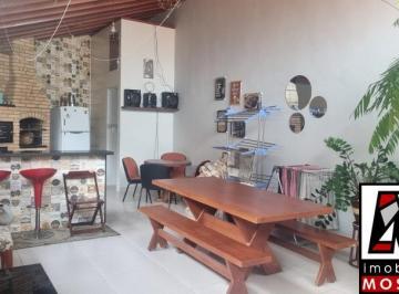 Foto 01 · Casa a VENDA, localizada próximo do JARDIM CORRUPIRA, na cidade de JUNDIAÍ SP.