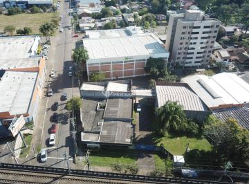 736894_iP97778c55F31G3_736894689e8009c051f.jpg · Excelente Prédio Comercial em localização estratégica.