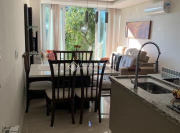 736670_ic6oT9q143252CX_736670689d386439e31.jpg · Apartamento mobiliado com duas suítes, sol da tarde e vista, elevador, garagem- Bairro Bavári
