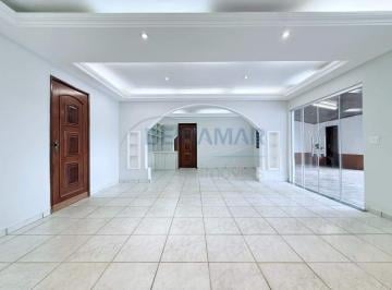 Casa · 120m² · 3 Quartos · 3 Vagas · Casa com 3 quartos, sendo 2 suítes, com piscina e churrasqueira para alugar no Condomínio Jardim Dos