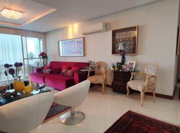 Apartamento · 211m² · 4 Quartos · 3 Vagas · Apartamento de Luxo de Frente para a Praia da Areia Preta no centro de Guarapari, com 4 suites!