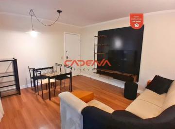 Apartamento · 52m² · 2 Quartos · 1 Vaga · Apartamento com 2 quartos e 1 vaga para aluguel no Centro