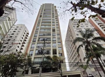 Apartamento · 300m² · 4 Quartos · 4 Vagas · Higienópolis | Apto com 300 m² | 4 vagas + depósito | Bem localizado!