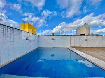 c7dd4fecdc1f31da967dddc8077a8cda4e9f32d1 · Cobertura no Guarujá, Enseada, 2 Quartos e Área Gourmet com Piscina e Churrasqueira - Mercuri Imóvei