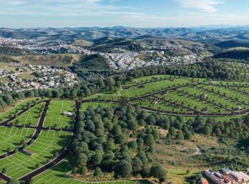 eed4e949577cc257616c9e2422e713a9bd54d037 · LANÇAMENTO: Lotes residenciais e comerciais à venda, de 300 a 2.000m² - A partir de R$ 129.000 - Gra