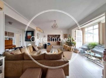 Apartamento · 361m² · 4 Quartos · 1 Vaga · Apartamento 4 quartos 2 suítes na quadra da praia