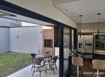 Casas com 3 quartos à venda em Capão da Imbuia, Curitiba - PR · Casas com 3 quartos à venda em Capão da Imbuia