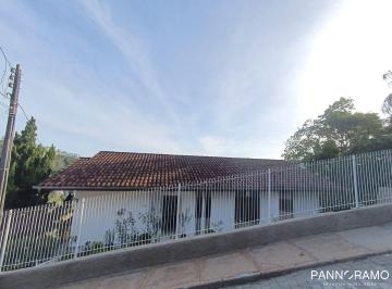 Casa · 210m² · 4 Quartos · 5 Vagas · Casa com 4 dormitórios à venda, 210 m² por R$ 830.000,00 - Ponta Aguda - Blumena