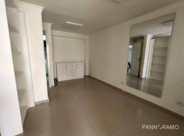 2603f727c0b55b1d75cba42dcbc3589355456295 · Excelente localização, rua de alto fluxo