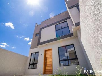Casa · 102m² · 3 Quartos · Sobrado com Terraço à Venda no Lindóia