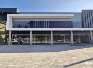 Comercial · 581m² · 10 Vagas · Loja para alugar, 581 m² por R$ 25.269,00/mês - Bela Vista - Gaspar/SC