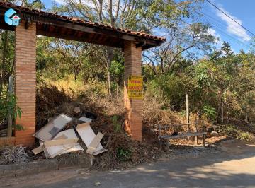 Terreno · 451m² · Excelente lote 451 m2 na área central de Confins