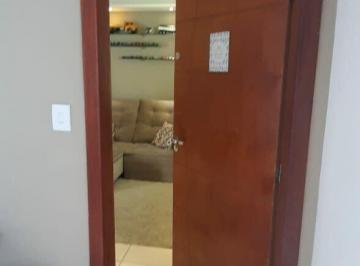 Apartamento · 40m² · 2 Quartos · 1 Vaga · Apartamento com Área Privativa