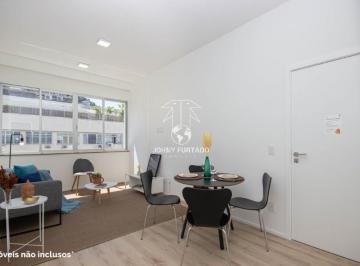 Foto 01 · Apartamento à venda em Copacabana, Rio de Janeiro - 2 quartos, 2 banheiros, 1 vaga de garagem - 106m