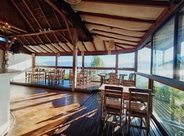 Comercial · 150m² · 2 Vagas · Imóvel Comercial Pronto para Uso na Lagoa da Conceição - Excelente Oportunidade de Negócio