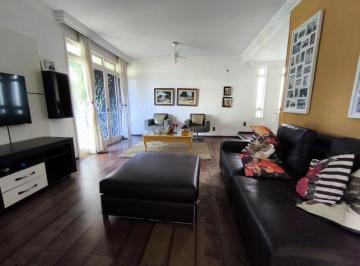 714234_ii3282SLhR27y3ZV6_7142346834c0234a613.jpg · Casa ampla com 4 dormitórios para locação na Trindade - Ideal para residência ou uso comercial