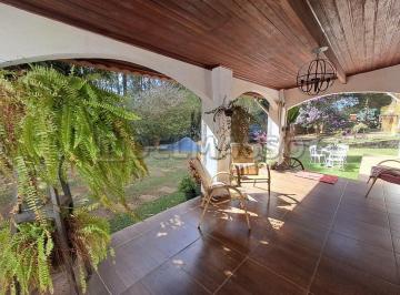 Rural de 3 quartos, Ibiúna · Chácara completa em meio à natureza, ao lado do asfalto!