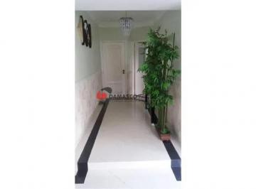 Apartamento · 137m² · 3 Quartos · 2 Vagas · Apartamento em Centro