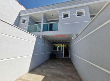 Casa · 94m² · 3 Quartos · 2 Vagas · Sobrado à venda no Parque Vitória com 3 dormitórios, suíte, 2 vagas e churrasqueira