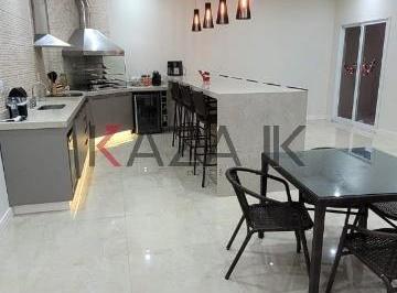 Foto 01 · Linda casa de condomínio no Morada do Horto, em Jundiaí com 3 dts, seno uma suíte com closet. É uma 