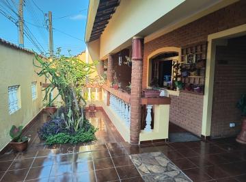 202508151630183791.jpeg · Casa 4 dormitórios ou + para Venda em Tatuí, Vila Doutor Laurindo, 4 dormitórios, 2 suítes, 5 banhei