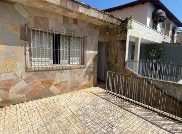 Casa · 130m² · 3 Quartos · 1 Vaga · Casa com 03 quartos 130m² proximo ao metro Sacomã.
