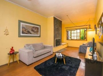 Casa · 354m² · 5 Quartos · 8 Vagas · Excelente casa de 354m² com 5 dormitórios e 8 vagas.