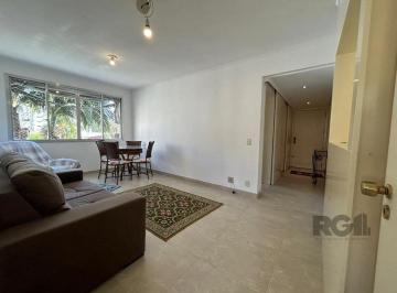 Apartamento · 72m² · 2 Quartos · 1 Vaga · Apartamento de 72m² com 2 dormitórios, no bairro no bairro Mont Serrat.