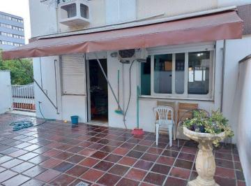 Apartamento · 81m² · 2 Quartos · Apartamento em Menino Deus
