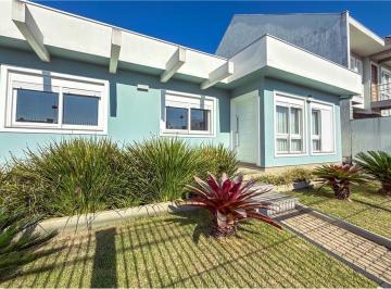 Casa · 184m² · 3 Quartos · 6 Vagas · Casa em Estância Velha
